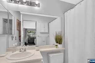 1198 Richmond Rd, Mahwah, NJ 07430 - Photo 28