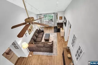 1198 Richmond Road, Mahwah, NJ 07430 - Photo 2