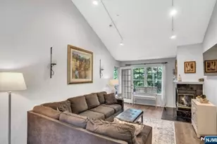 1198 Richmond Rd, Mahwah, NJ 07430 - Photo 6