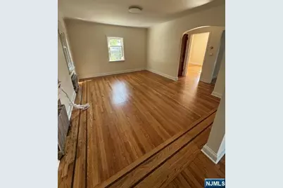 429 Macarthur Avenue, Garfield, NJ 07026 - Photo 2