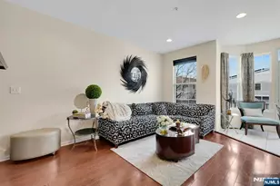 5 Creekside Ct, Secaucus, NJ 07094 - Photo 16