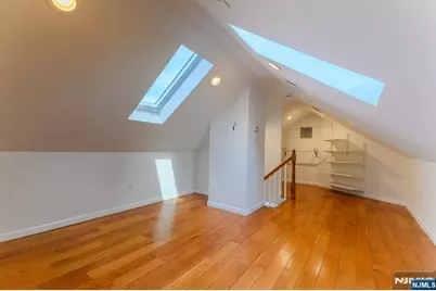 25 Bond Street, Wallington, NJ 07057 - Photo 14