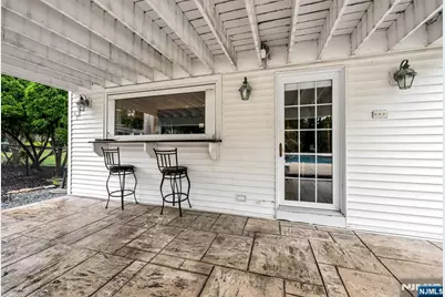 41 E Crescent Avenue, Mahwah, NJ 07430 - Photo 30