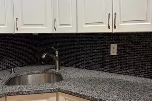 297 Larch Ln, Mahwah, NJ 07430 - Photo 10