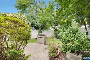 349 N Ridgewood Blvd, Washington Township, NJ 07676 - Photo 46