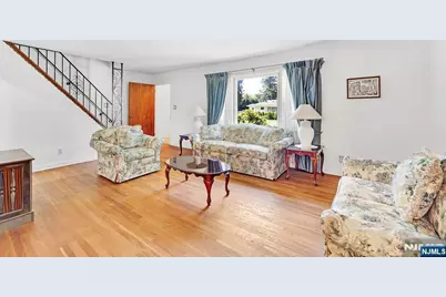 349 N Ridgewood Boulevard, Washington Township, NJ 07676 - Photo 8