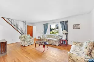 349 N Ridgewood Blvd, Washington Township, NJ 07676 - Photo 8