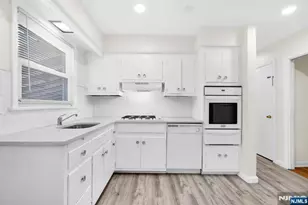 349 N Ridgewood Blvd, Washington Township, NJ 07676 - Photo 14