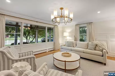 200 Katherine Road, Ridgewood, NJ 07450 - Photo 8