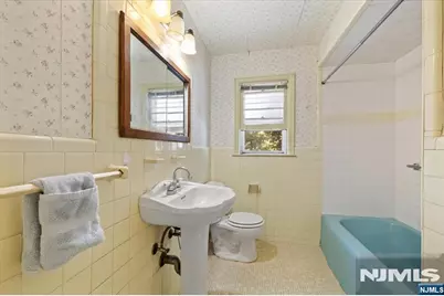 546 Lynn Street, Ridgewood, NJ 07450 - Photo 18