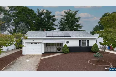 124 Northumberland Drive, Berkeley, NJ 08757 - Photo 2