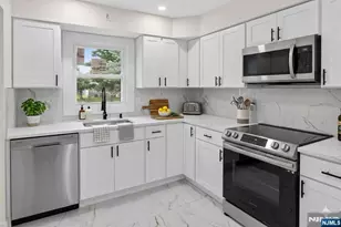 124 Northumberland Dr, Berkeley, NJ 08757 - Photo 12