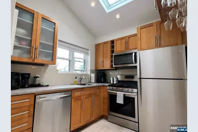 303 Grand Avenue 3 #3, Englewood, NJ 07631 - Photo 6