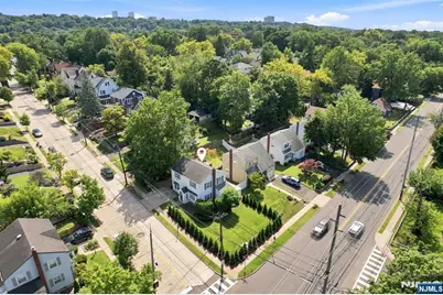 100 Overlook Avenue, Leonia, NJ 07605 - Photo 2
