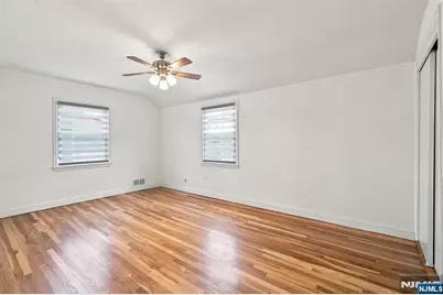 100 Overlook Avenue, Leonia, NJ 07605 - Photo 24