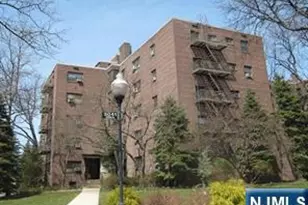 3041 Edwin Ave 2F, Fort Lee, NJ 07024 - Photo 1