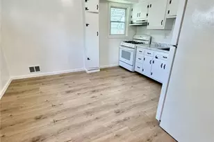 85 Wood Pl, Dumont, NJ 07628 - Photo 6