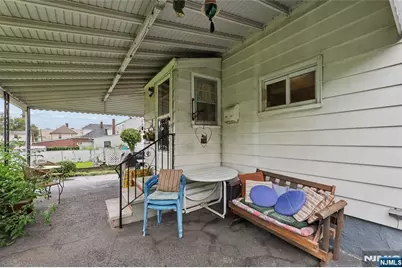 16 Lee Street, Elmwood Park, NJ 07407 - Photo 8