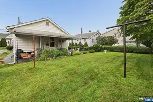 16 Lee St, Elmwood Park, NJ 07407 - Photo 6