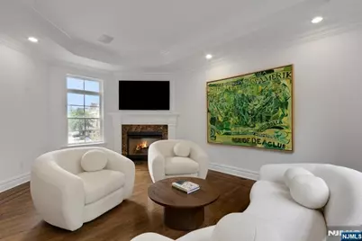 704 Heights Lane, Tenafly, NJ 07670 - Photo 4