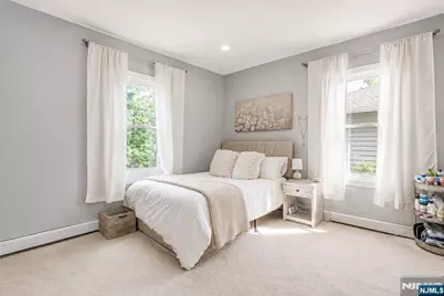 255 E 54th Street, Elmwood Park, NJ 07407 - Photo 6