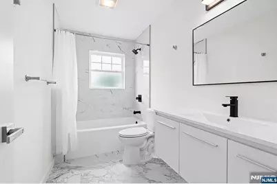 2-25 Kenneth Avenue, Fair Lawn, NJ 07410 - Photo 20