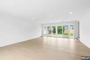 2-25 Kenneth Ave, Fair Lawn, NJ 07410 - Photo 10