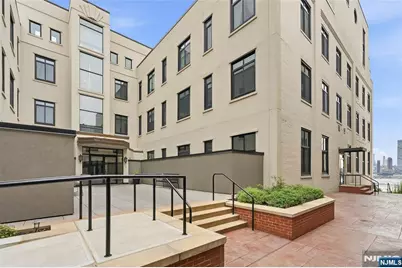 530 Gregory Avenue Cp5 #CP5, Weehawken, NJ 07086 - Photo 40