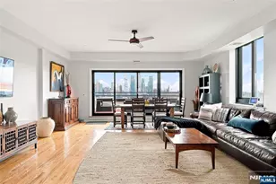 530 Gregory Ave Cp5, Weehawken, NJ 07086 - Photo 1