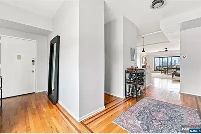 530 Gregory Avenue Cp5 #CP5, Weehawken, NJ 07086 - Photo 16