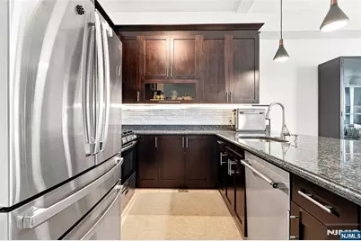 530 Gregory Avenue Cp5 #CP5, Weehawken, NJ 07086 - Photo 14