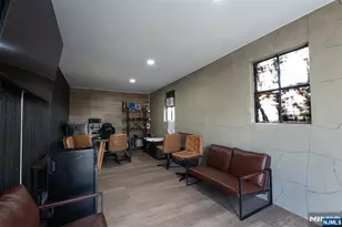 307 Washington Ave, Hackensack, NJ 07601 - Photo 6