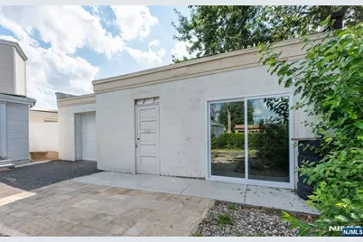 307 Washington Avenue, Hackensack, NJ 07601 - Photo 18