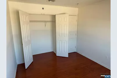 35 Prospect Street 9 #9, Palisades Park, NJ 07650 - Photo 10