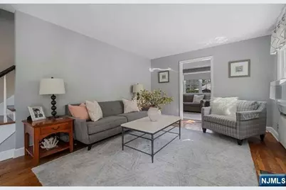 14 Ramsey Terrace, Fair Lawn, NJ 07410 - Photo 8