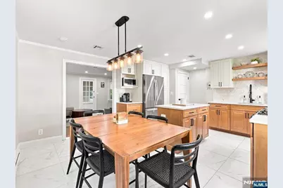 11 Reading Terrace, Fair Lawn, NJ 07410 - Photo 4