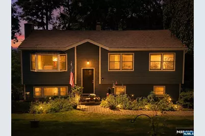 11 Hillsdale Drive, Sussex, NJ 07461 - Photo 1
