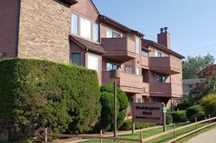 2427B 3rd St, Fort Lee, NJ 07024 - Photo 2