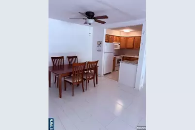 466 Liberty Street 306 #306, Little Ferry, NJ 07643 - Photo 4
