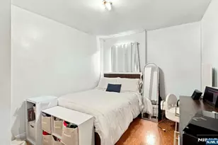 85 Grant St, Fairview, NJ 07022 - Photo 10