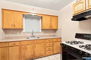 85 Grant St, Fairview, NJ 07022 - Photo 8