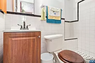 85 Grant St, Fairview, NJ 07022 - Photo 6
