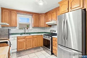 85 Grant St, Fairview, NJ 07022 - Photo 18