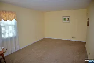 138 11th St, Wood Ridge, NJ 07075 - Photo 6