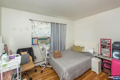 20 Halsey Avenue 6 #6, Haledon, NJ 07508 - Photo 6