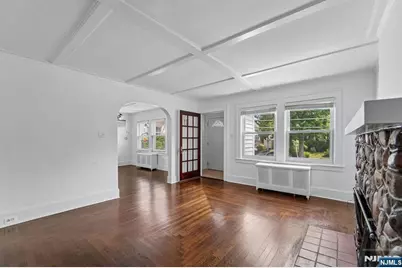 34 Cypress, Millburn, NJ 07041 - Photo 6