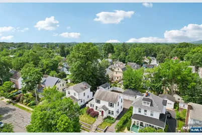 34 Cypress, Millburn, NJ 07041 - Photo 48