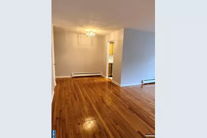 220 Prospect Avenue 3D #3D, Hackensack, NJ 07601 - Photo 4