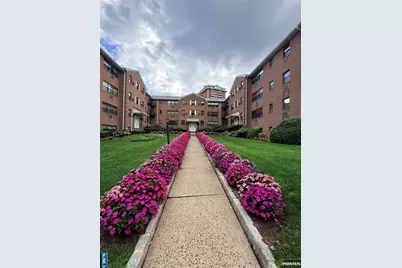 220 Prospect Avenue 3D #3D, Hackensack, NJ 07601 - Photo 1