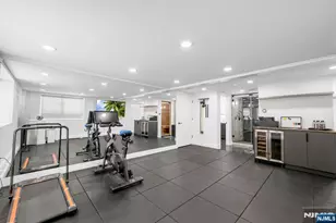22A Berkshire Pl A, Englewood Cliffs, NJ 07632 - Photo 34